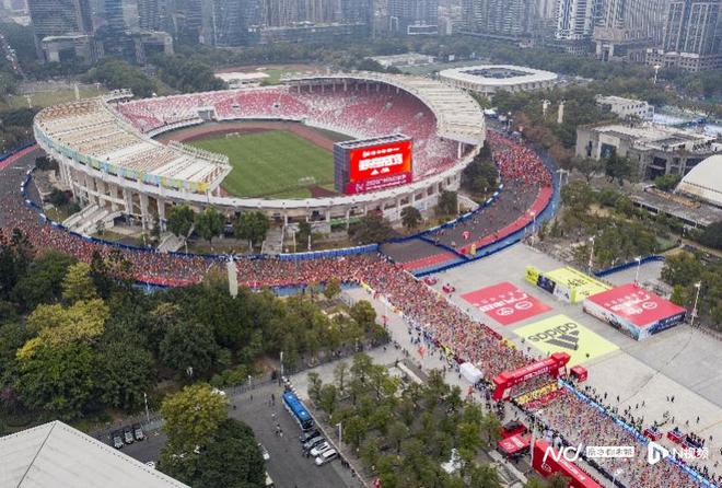 k1体育十年品牌值得信赖从一张图纸到都会地标！专访广州河汉体育中间设想师郭明卓(图3)