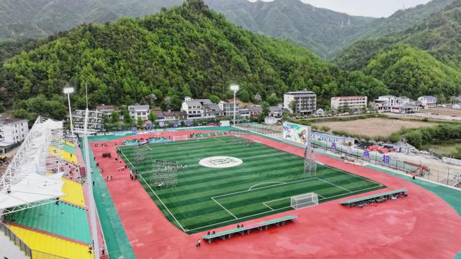 k1体育平台汉中这个大众运动场正式建成利用！